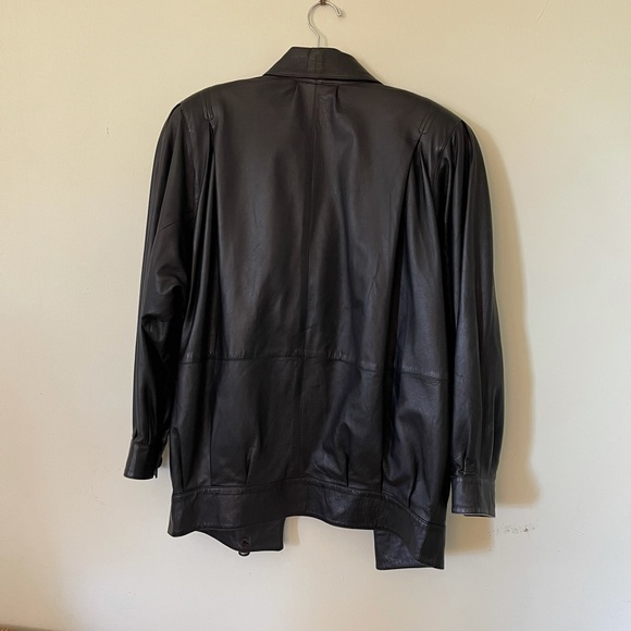 Gorgeous EUC Vintage Leather Jacket - Picture 2 of 3